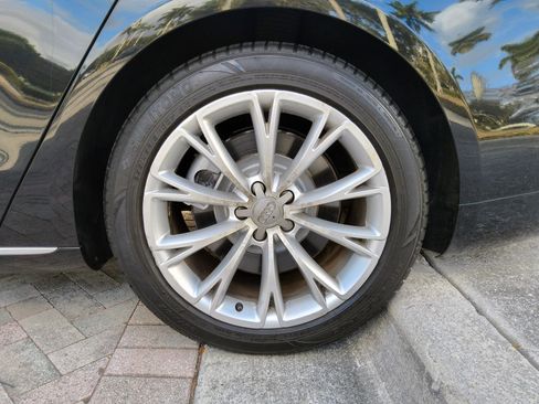 Used 2011 Audi A8 L 4.2 image 39