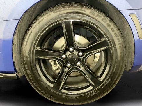 Used 2019 Chevrolet Camaro LT image 21