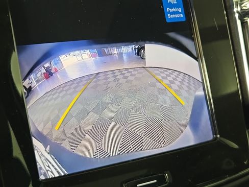 Certified 2024 Volvo XC40 B5 Core image 26