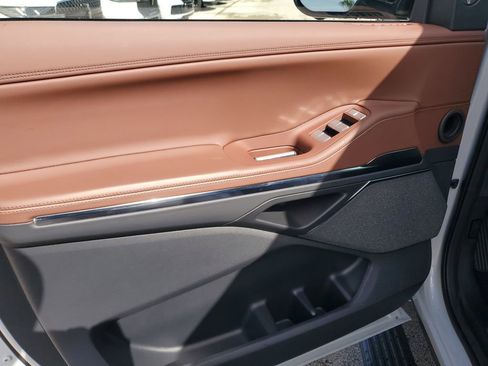 New 2025 Lincoln Navigator Reserve image 18