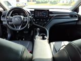 Used 2022 Toyota Camry SE image 6