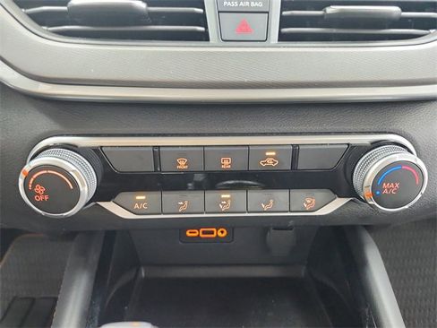 Used 2025 Nissan Altima 2.5 SR image 28