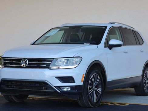 Used 2019 Volkswagen Tiguan SEL FWD image 5