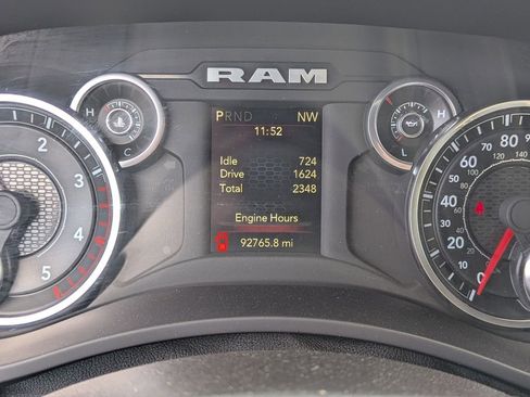 Used 2024 RAM 2500 Big Horn w/ Off Road Package AWD/4WD image 22