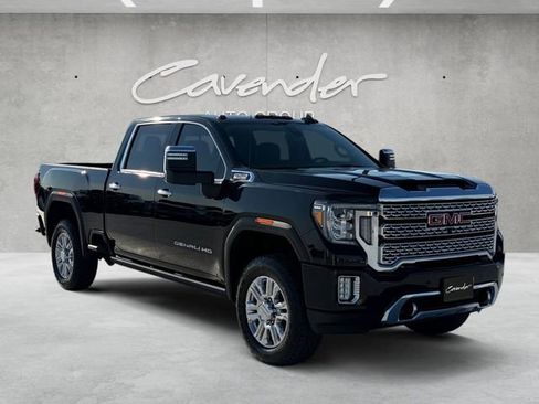 Used 2022 GMC Sierra 2500 Denali image 2