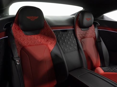 Used 2020 Bentley Continental GT V8 image 64