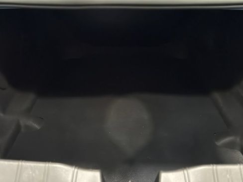 Used 2022 Chevrolet Camaro LT RWD image 7