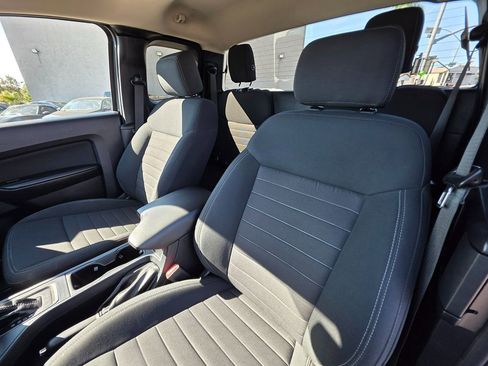 Used 2020 Ford Ranger XLT w/ Equipment Group 301A Mid image 17