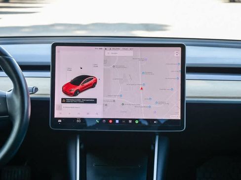 Used 2019 Tesla Model 3 Mid Range image 12