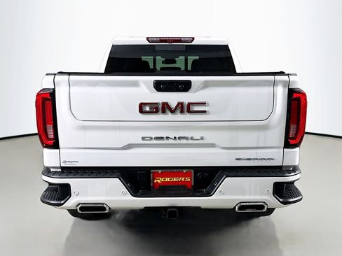 Used 2022 GMC Sierra 1500 Denali w/ Denali Carbonpro Edition AWD/4WD image 7