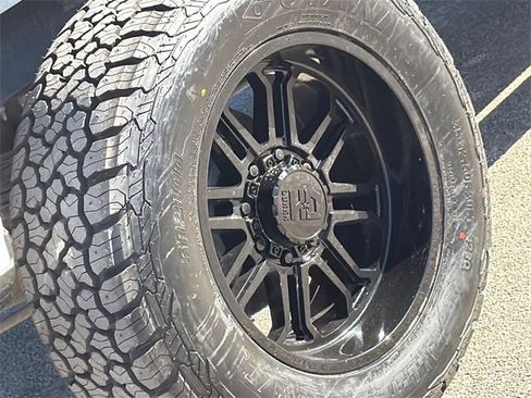 Certified 2024 Ford F250 XLT w/ FX4 Off-Road Package image 8