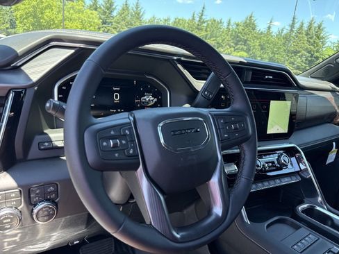 New 2026 GMC Sierra 2500 Denali Ultimate w/ Max Trailering Package AWD/4WD image 13
