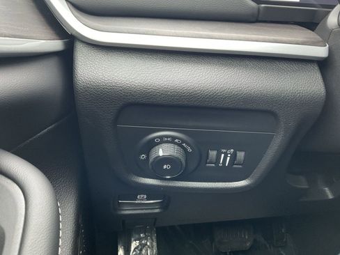 New 2026 Jeep Grand Cherokee Limited AWD/4WD image 19