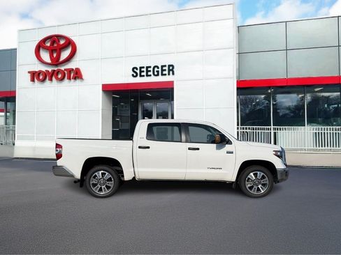 Used 2021 Toyota Tundra SR5 AWD/4WD image 2