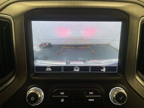 Used 2021 GMC Sierra 1500 Denali w/ Denali Premium Package image 9