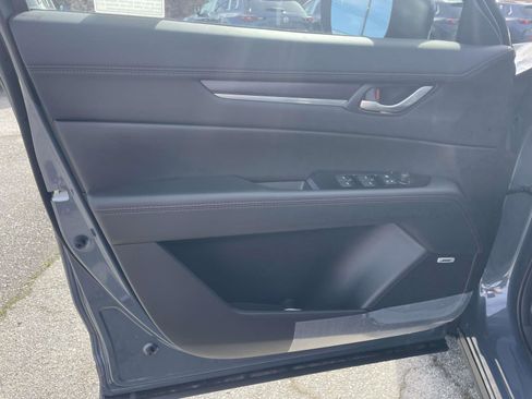 New 2025 MAZDA CX-5 Carbon Edition image 17