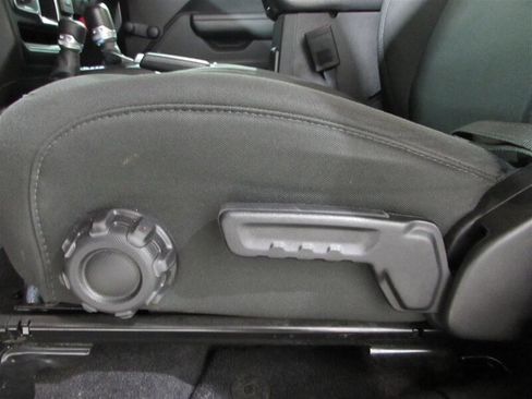 Used 2021 Jeep Wrangler Unlimited Sport image 59