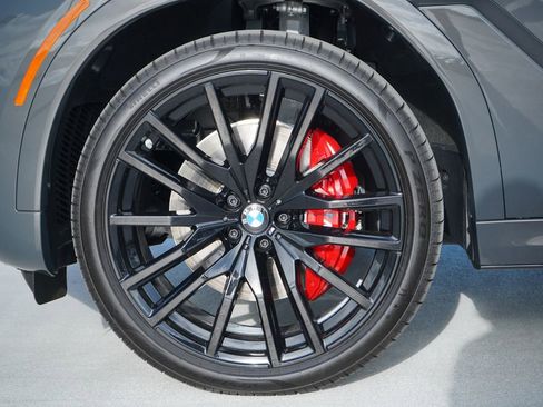 New 2026 BMW X6 xDrive40i w/ Executive Package AWD/4WD image 5