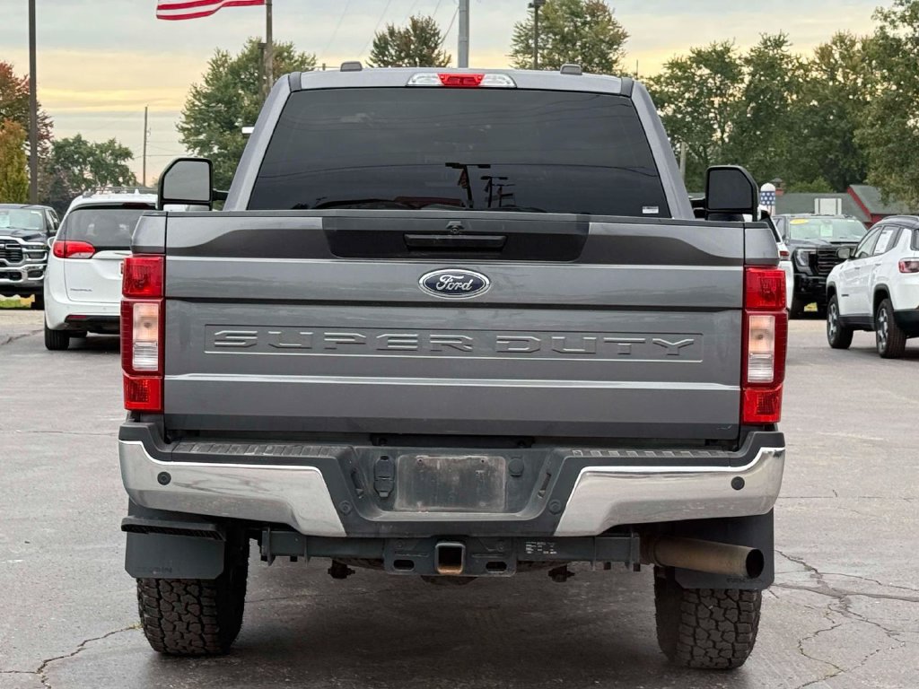 Used 2022 Ford F350 XLT w/ XLT Value Package AWD/4WD image 7