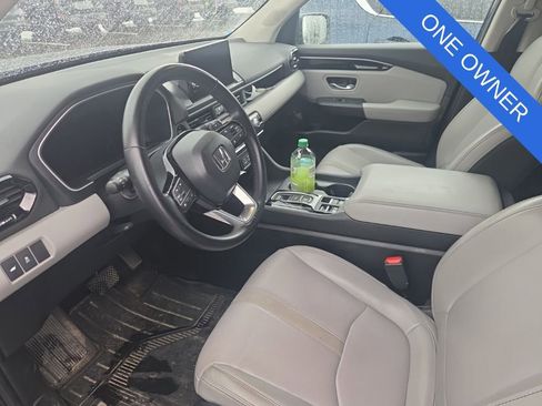 Used 2023 Honda Pilot EX-L image 4