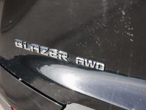 Used 2022 Chevrolet Blazer LT image 9