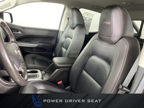 Used 2018 Chevrolet Colorado ZR2 w/ ZR2 Midnight Special Edition AWD/4WD image 17