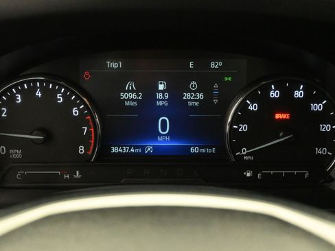 Used 2023 Ford Explorer XLT w/ Equipment Group 202A AWD/4WD image 16