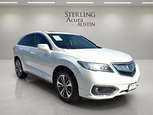 Used 2017 Acura RDX FWD w/ Advance Package image 3