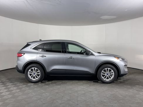 Used 2022 Ford Escape SE w/ Convenience Package image 5