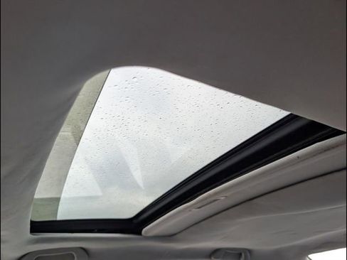 Used 2004 Honda Accord EX image 11