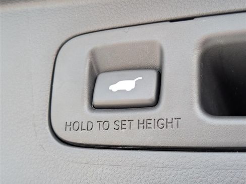 Used 2024 Honda CR-V EX-L image 14
