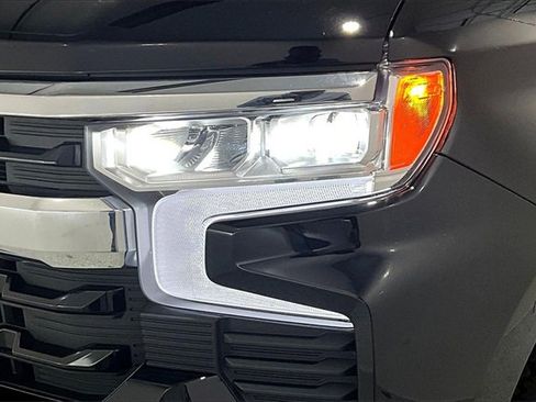 Used 2025 Chevrolet Silverado 1500 LT image 31
