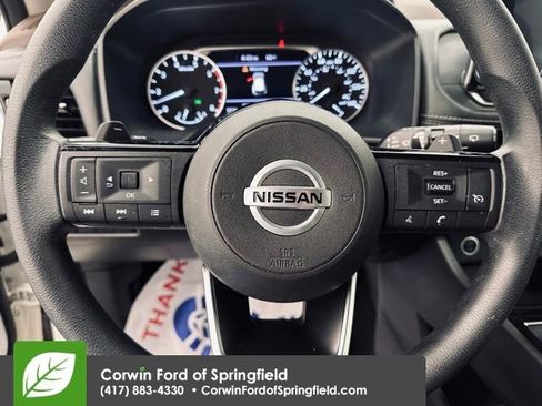 Used 2021 Nissan Rogue S image 27