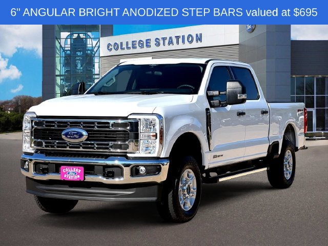 Used 2026 Ford F250 XLT w/ FX4 Off-Road Package AWD/4WD image 2