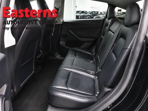 Used 2022 Tesla Model Y Long Range AWD/4WD image 16