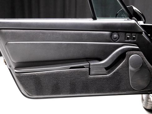 Used 1996 Porsche 911 Targa RWD image 39