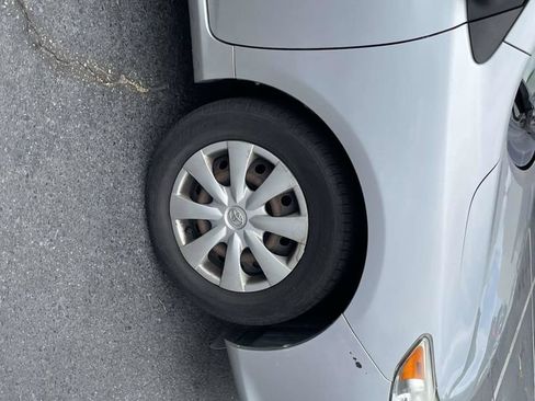 Used 2010 Toyota Corolla LE FWD image 10