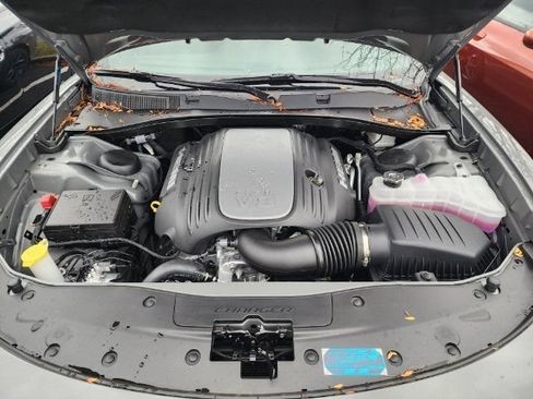 Used 2023 Dodge Charger R/T w/ Blacktop Package RWD image 4