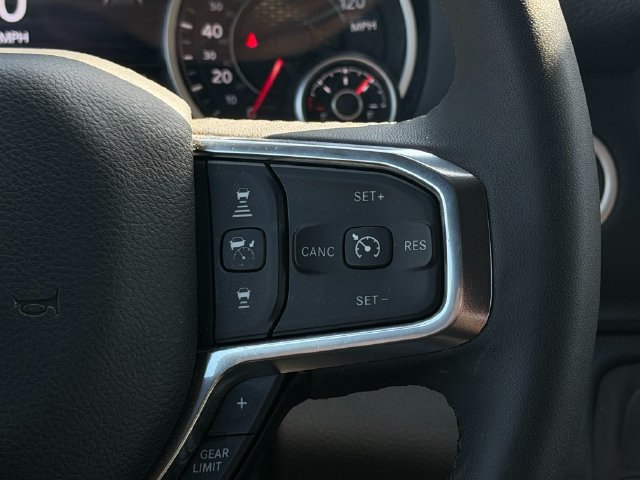 Used 2026 RAM 1500 Laramie AWD/4WD image 17