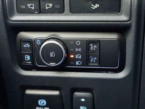 Used 2023 Ford F150 Lariat image 28