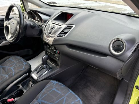 Used 2011 Ford Fiesta SES w/ 301A Rapid Spec Order Code image 22