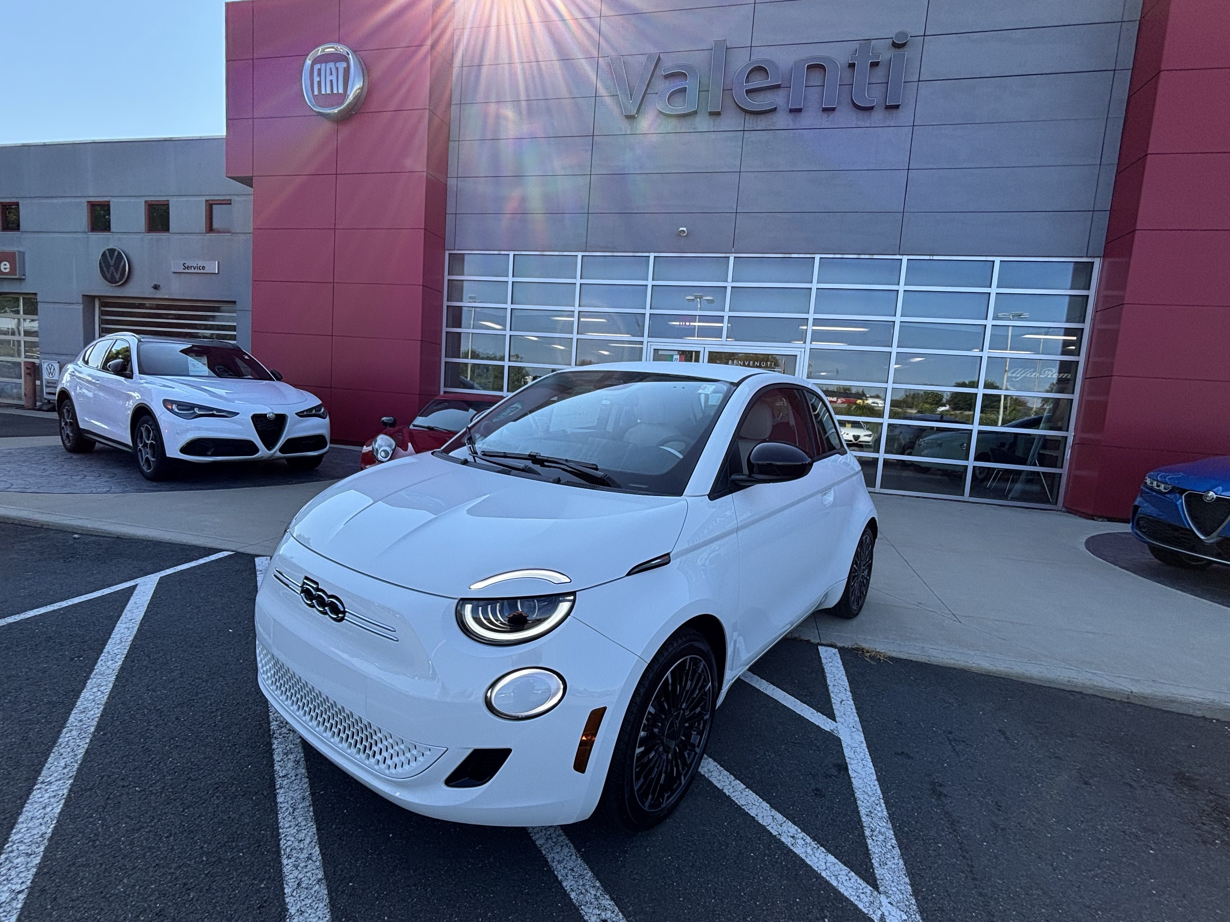 New 2026 FIAT 500 e w/ Comfort Group FWD image 1