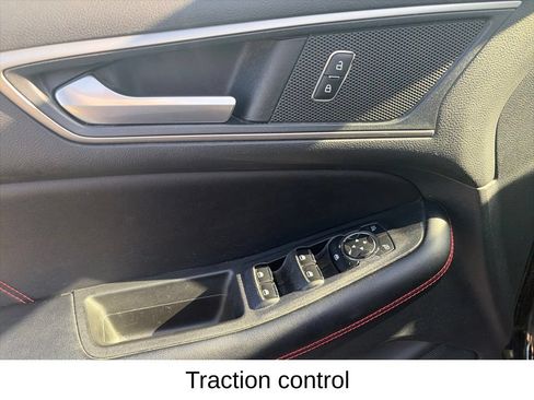 Used 2022 Ford Edge ST-Line AWD/4WD image 19