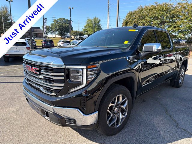 Used 2022 GMC Sierra 1500 SLT w/ SLT Convenience Package AWD/4WD image 7