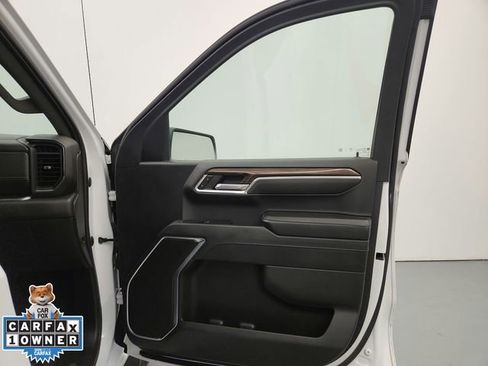 Used 2023 Chevrolet Silverado 1500 RST w/ Rally Edition AWD/4WD image 32
