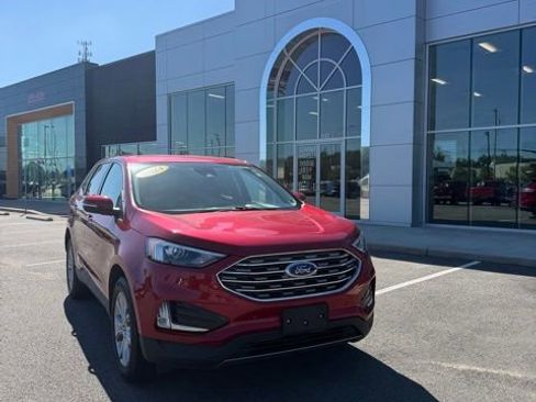 Used 2024 Ford Edge Titanium AWD/4WD image 1