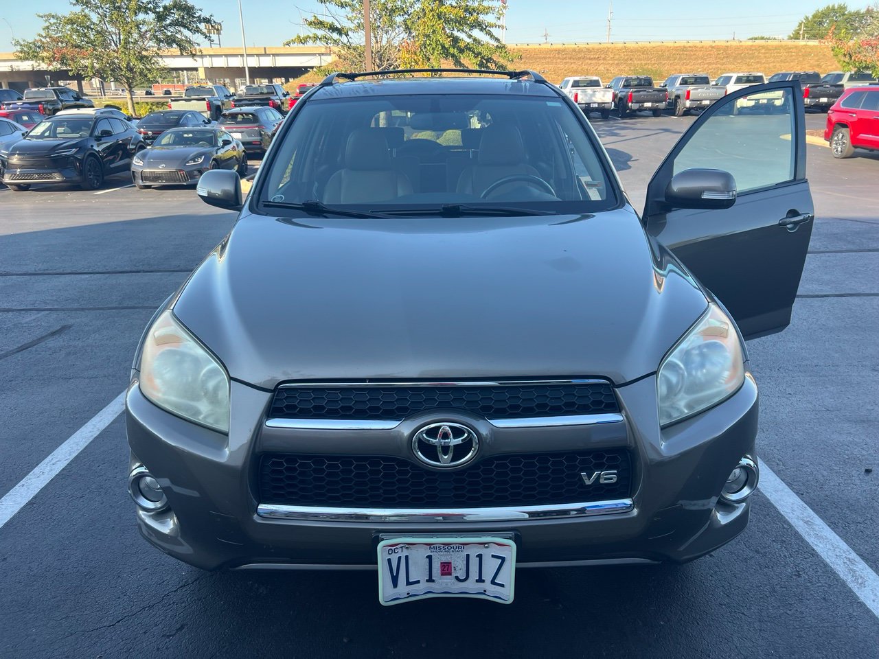 Used 2009 Toyota RAV4 Limited AWD/4WD image 11