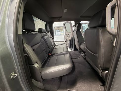 Certified 2024 GMC Sierra 1500 SLT image 15