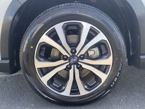 Used 2024 Subaru Forester Limited image 10