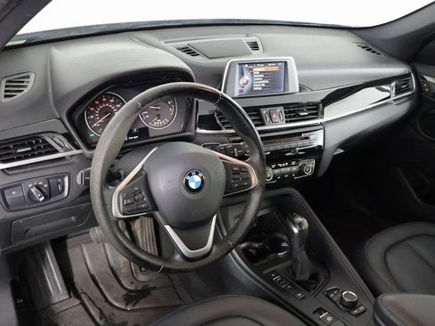 Used 2017 BMW X1 xDrive28i AWD/4WD image 6